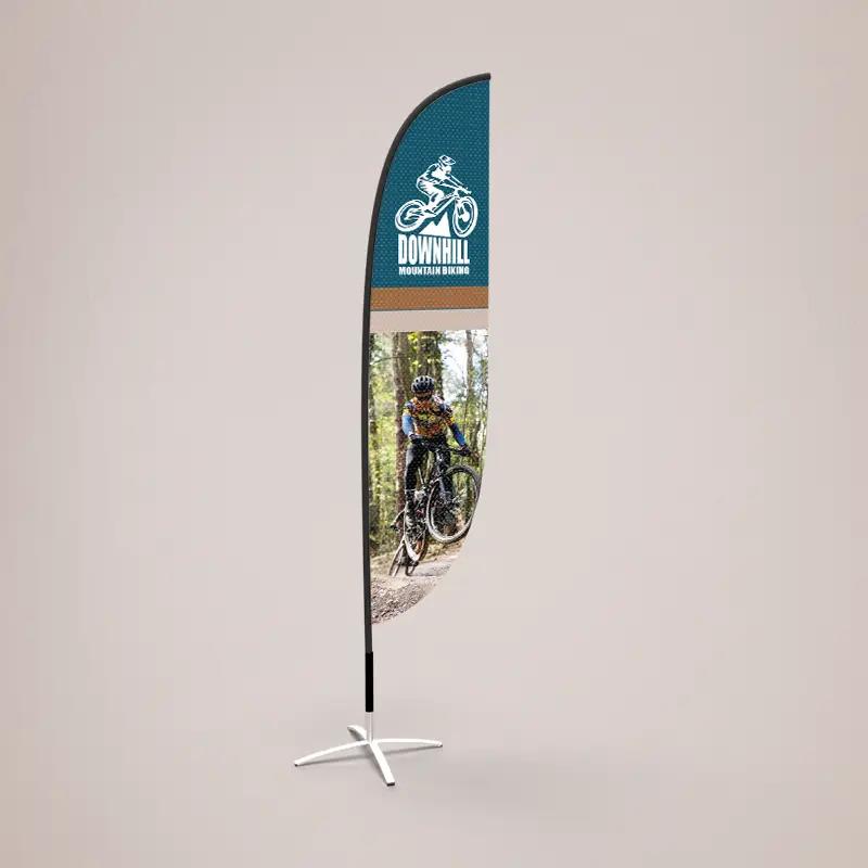 Crest Flags